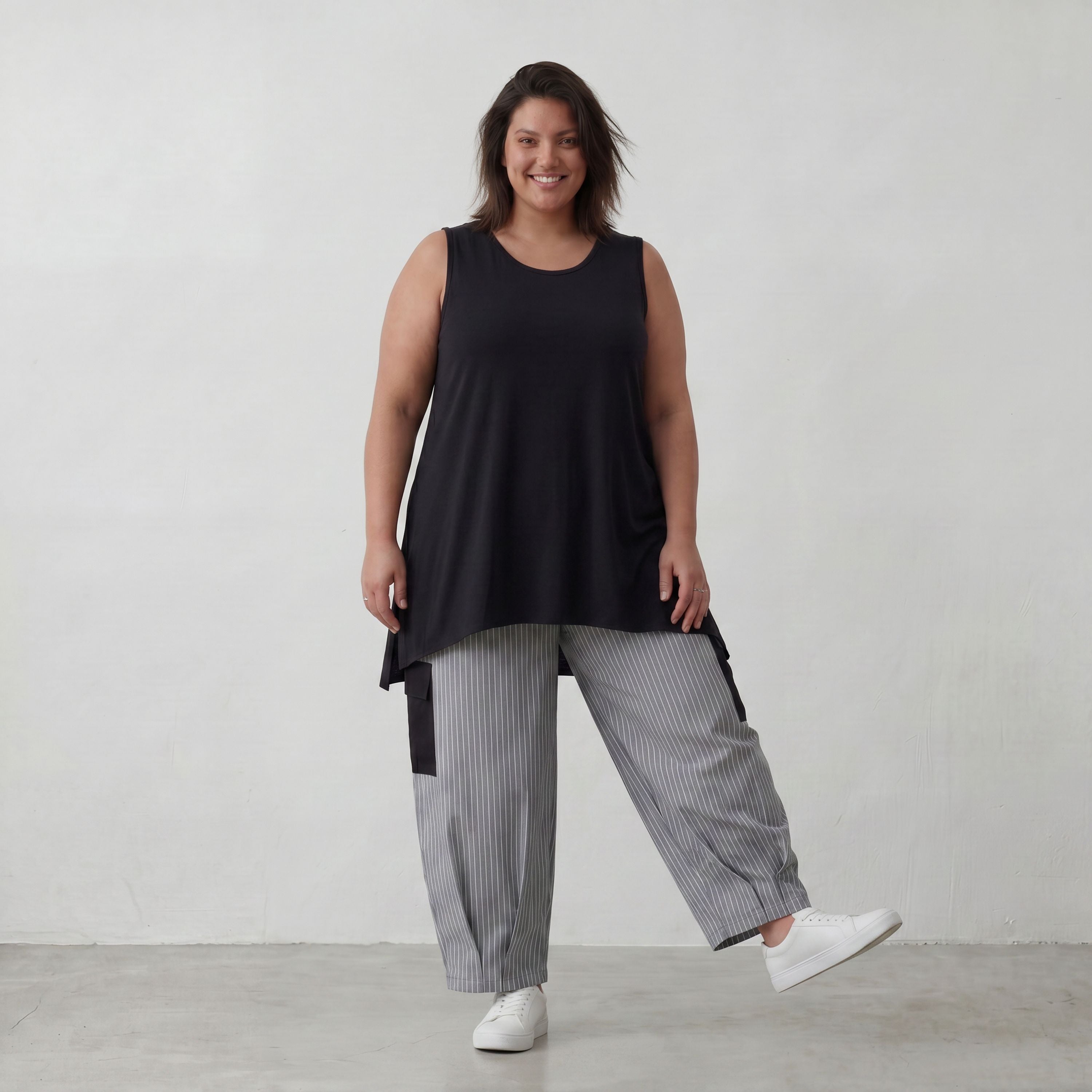 AKH Premium · Hose · BellaSophia · 7113 · GreyLines