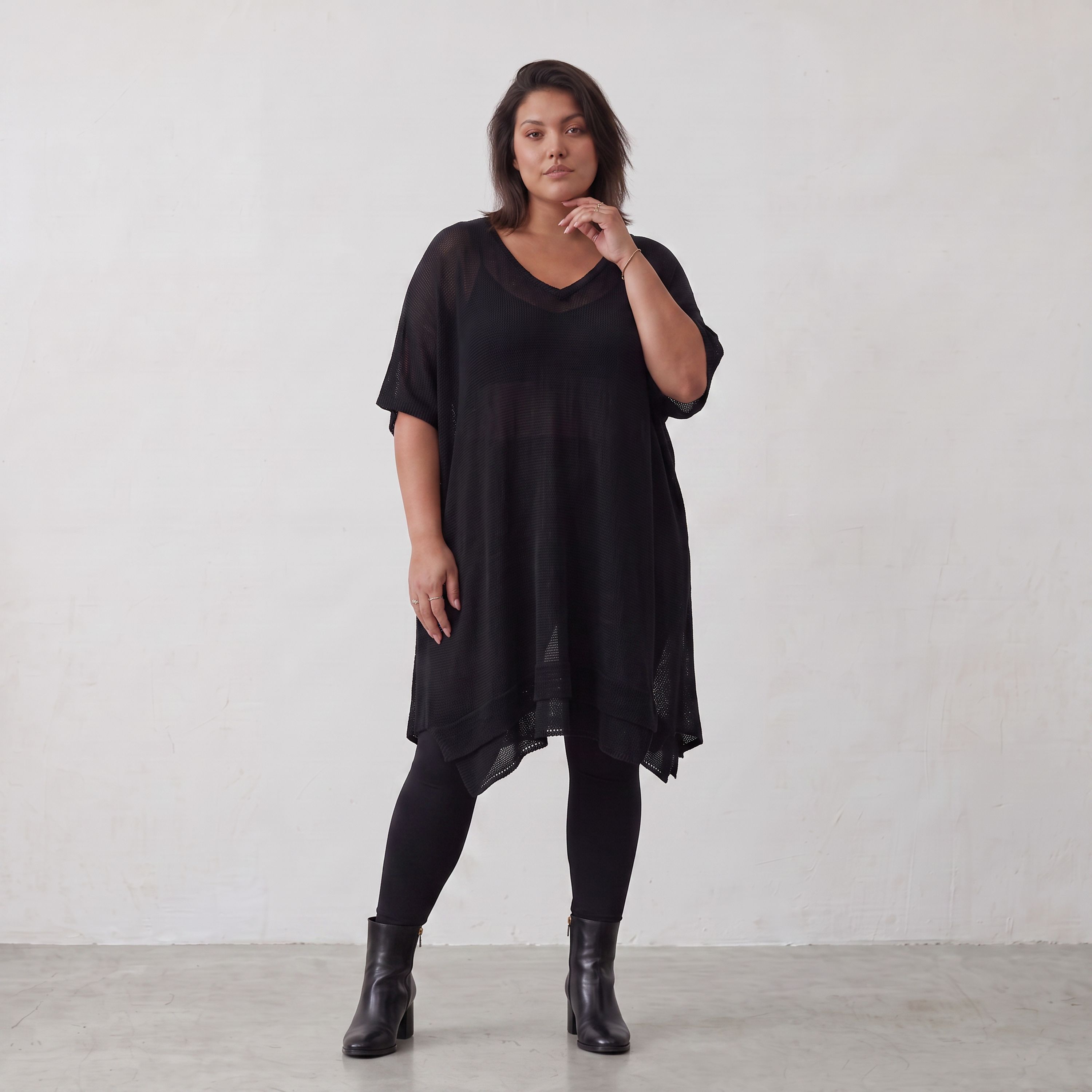 AKH Premium · Shirt · Bella · 2625 · PitchBlack