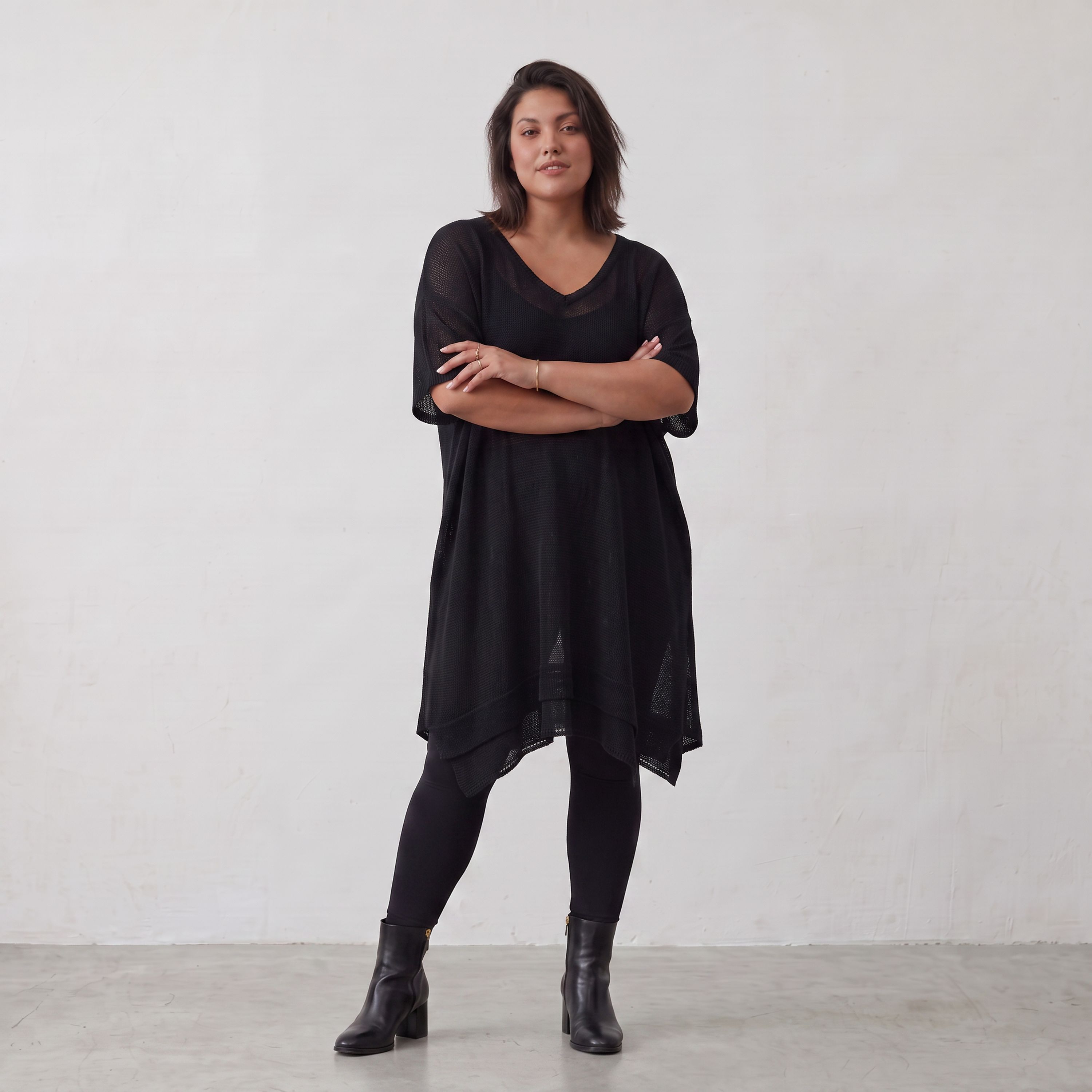 AKH Premium · Shirt · Bella · 2625 · PitchBlack