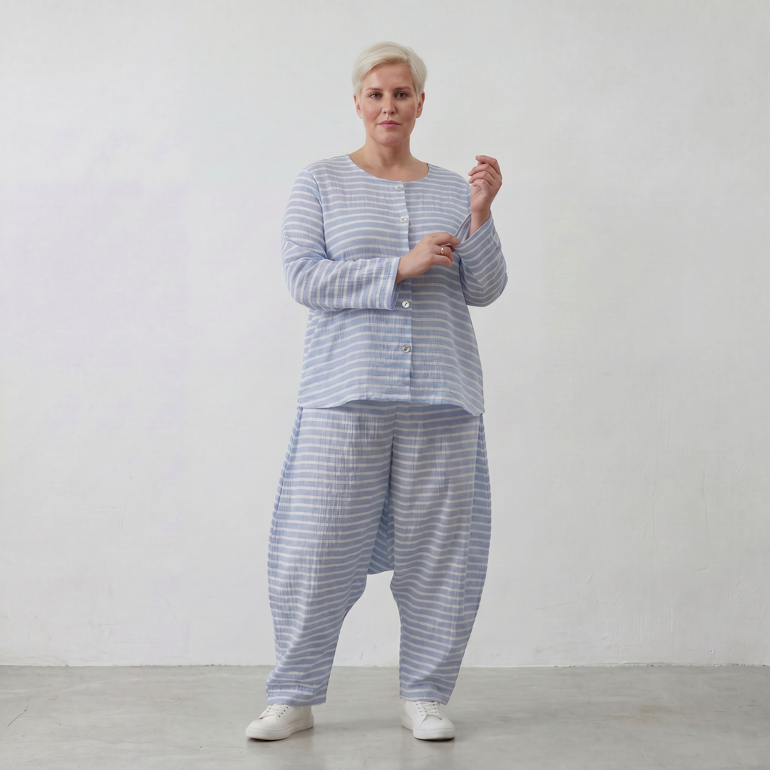 AKH Fashion Hose 7196 Breezy, Blau-Weiß