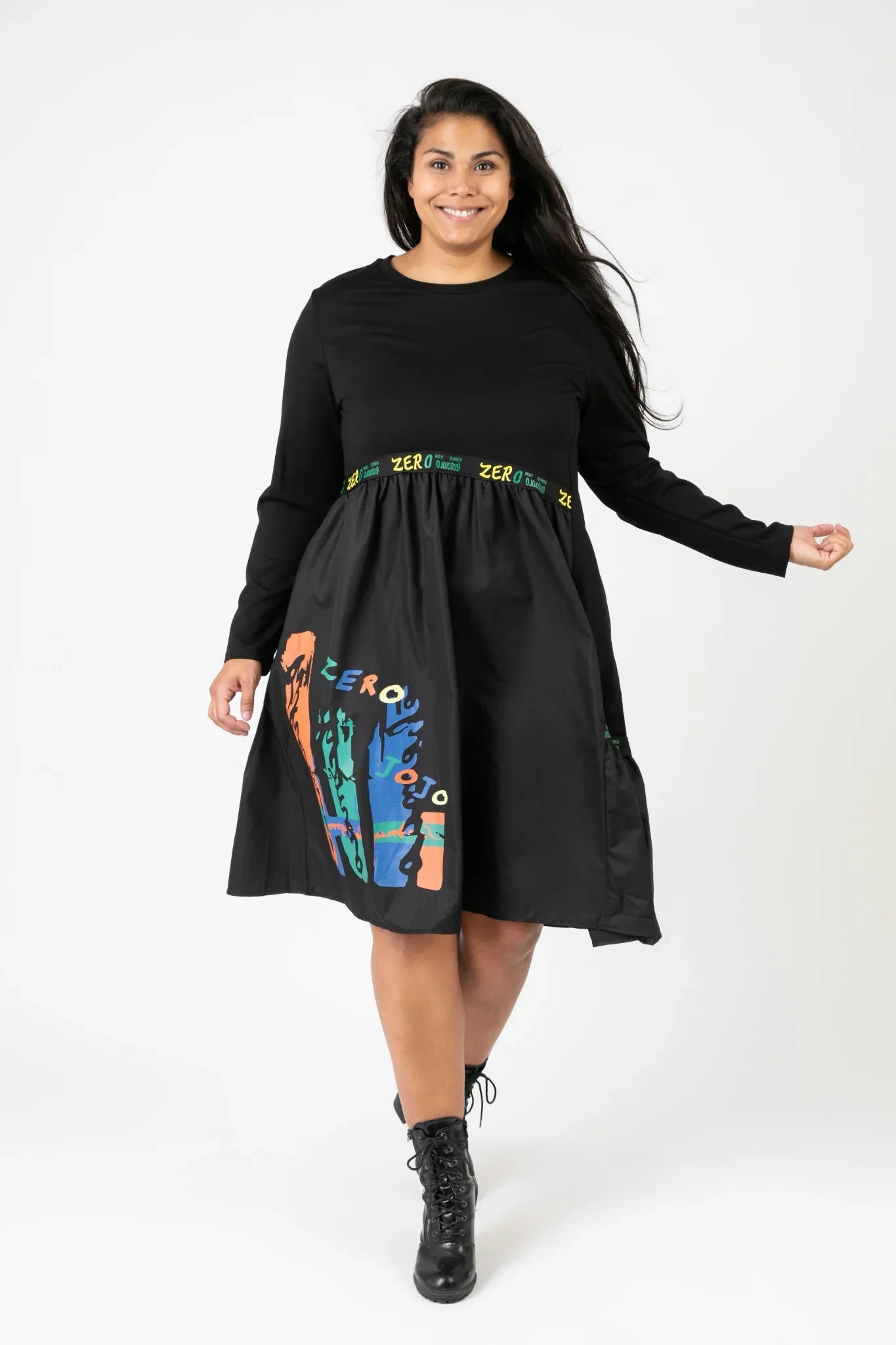Robe PMR C6629, noir-multicolore