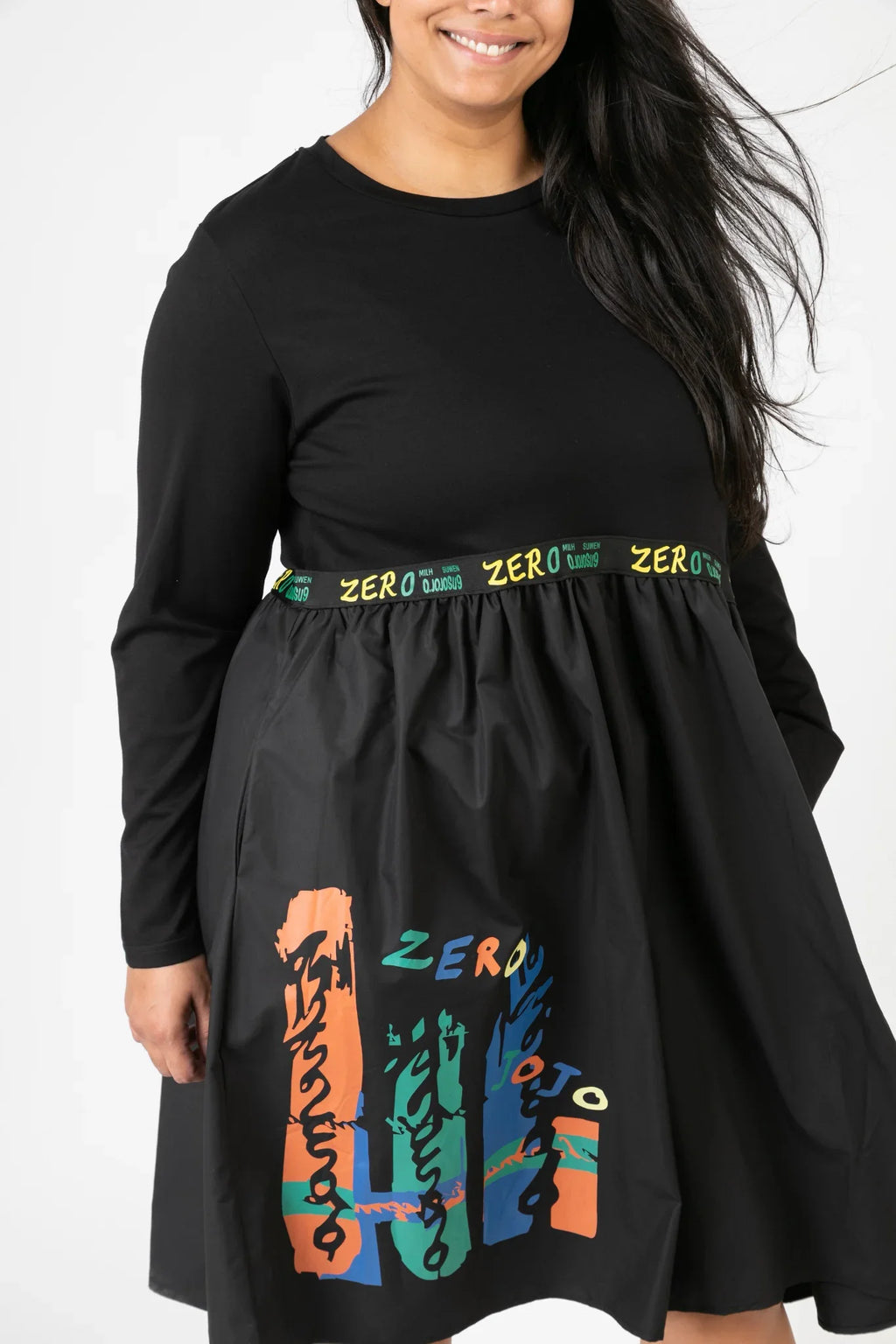 Robe PMR C6629, noir-multicolore