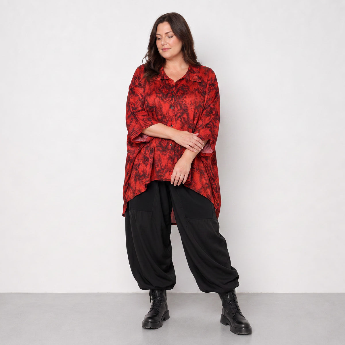 AKH Premium · Blouse · Calypso · 7146 · Red/Black