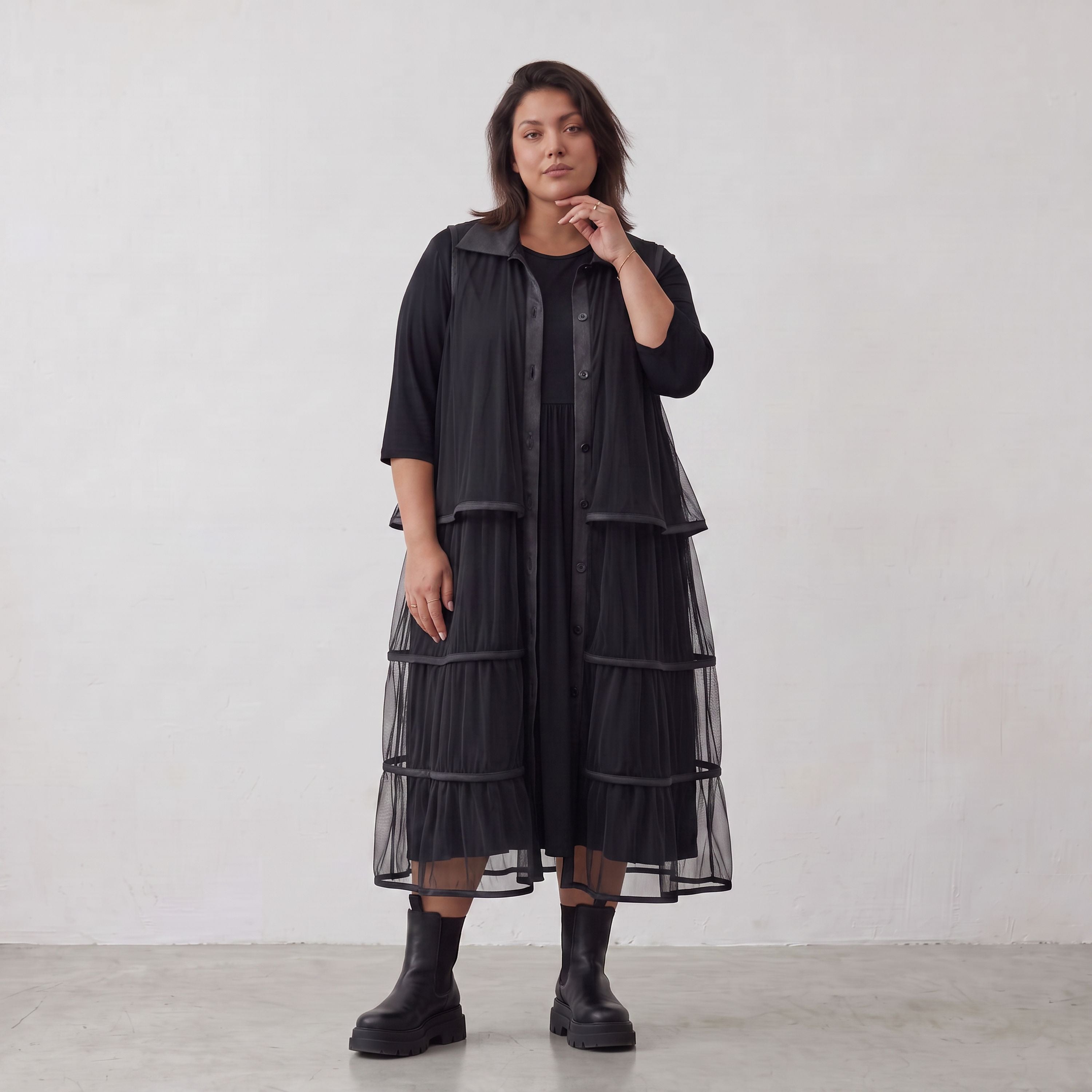 AKH Premium · Weste · Daisy · 7120 · Schwarz