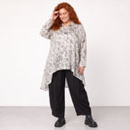 AKH Premium · Blouse · Divina · 7149 · White/Grey
