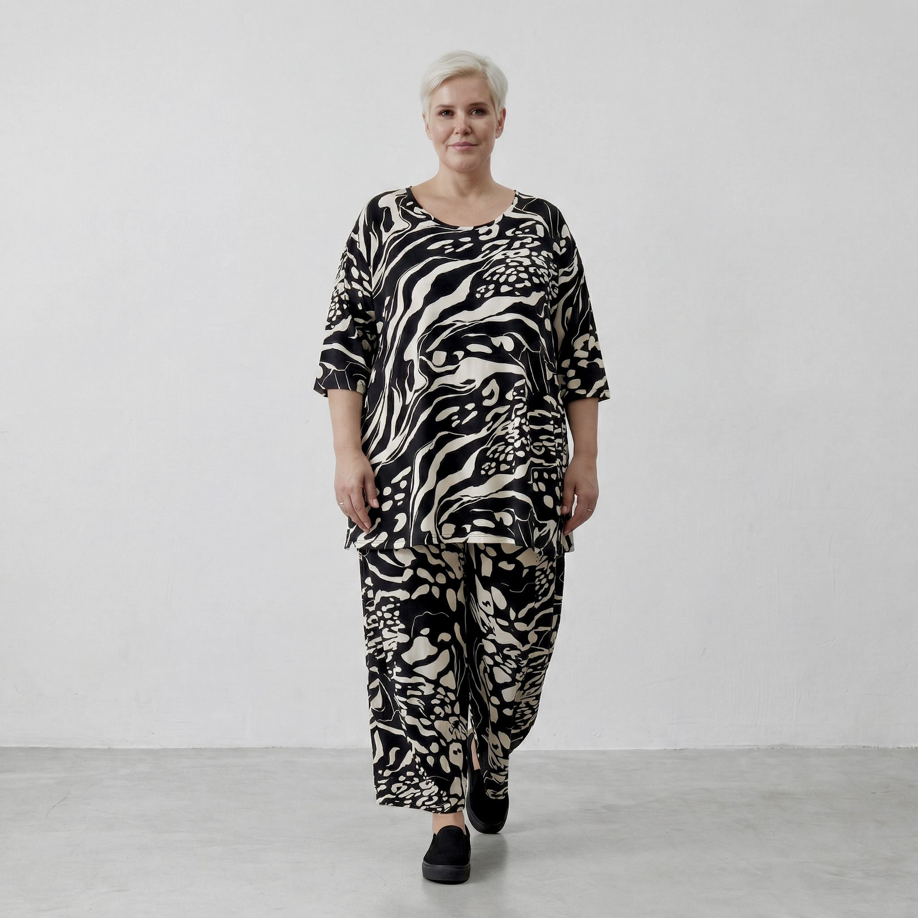 AKH Fashion Shirt 1892 Evelyn, Schwarz/Ecru