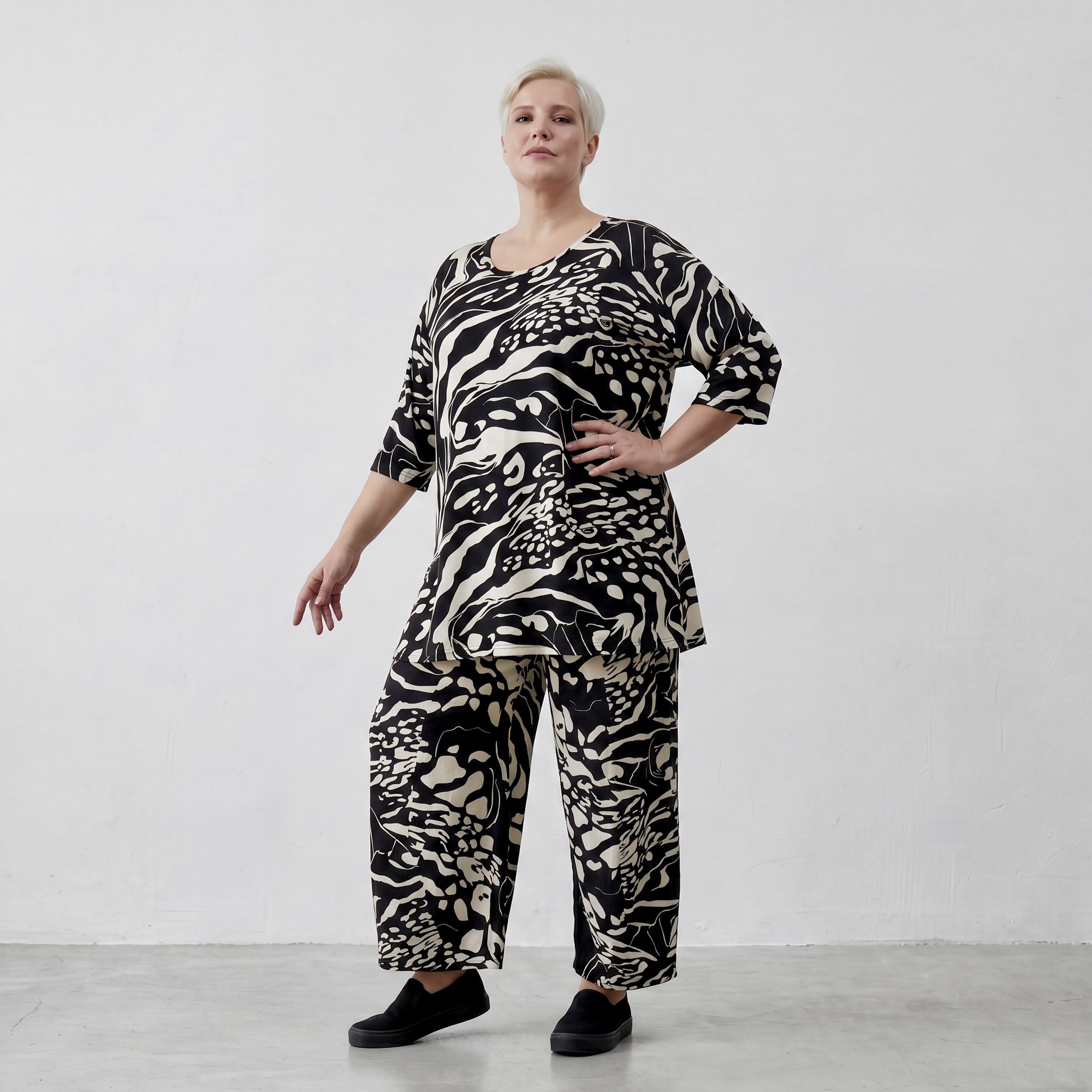 AKH Fashion Shirt 1892 Evelyn, Schwarz/Ecru