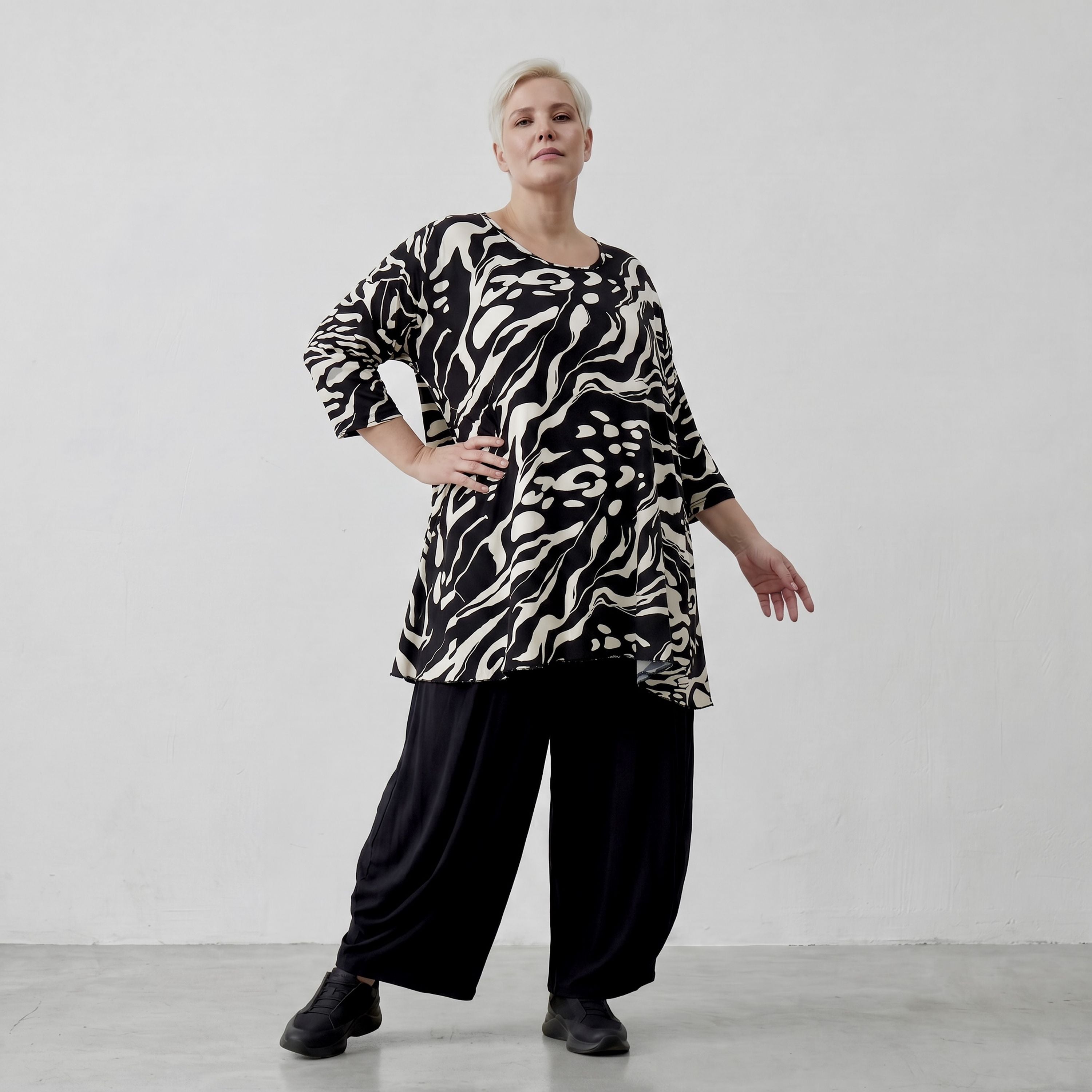 AKH Fashion Shirt 593 Evelyn, Schwarz/Ecru
