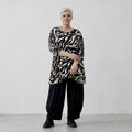 AKH 593 Big Shirt, Black-Ecru