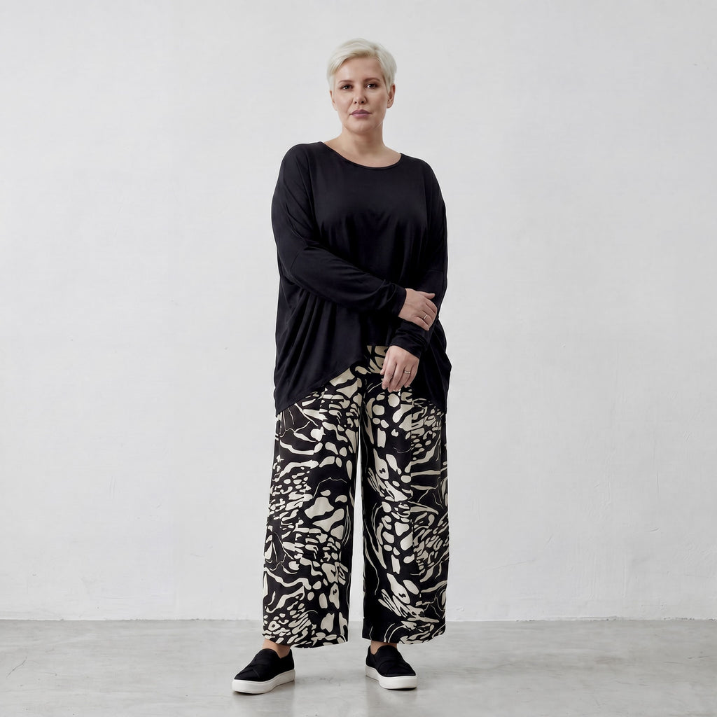 AKH 8069 Trousers, Black-Ecru