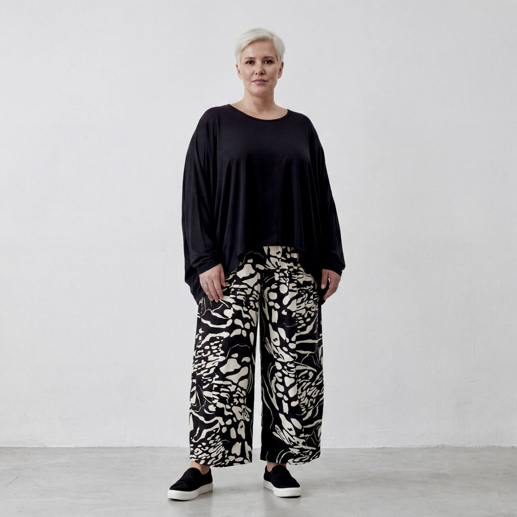AKH 8069 Trousers, Black-Ecru