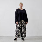 AKH 8069 Trousers, Black-Ecru