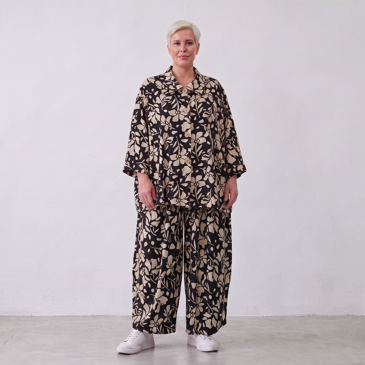 AKH Fashion · Bluse · Flowing · 7092 · NovaBlack
