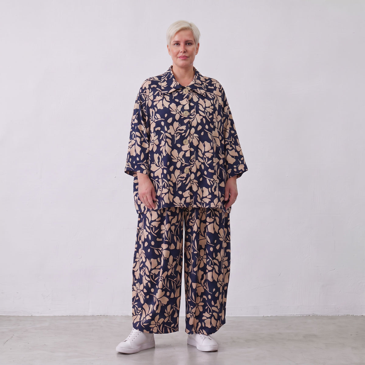 AKH Fashion · Bluse · Flowing · 7092 · YunaNavy