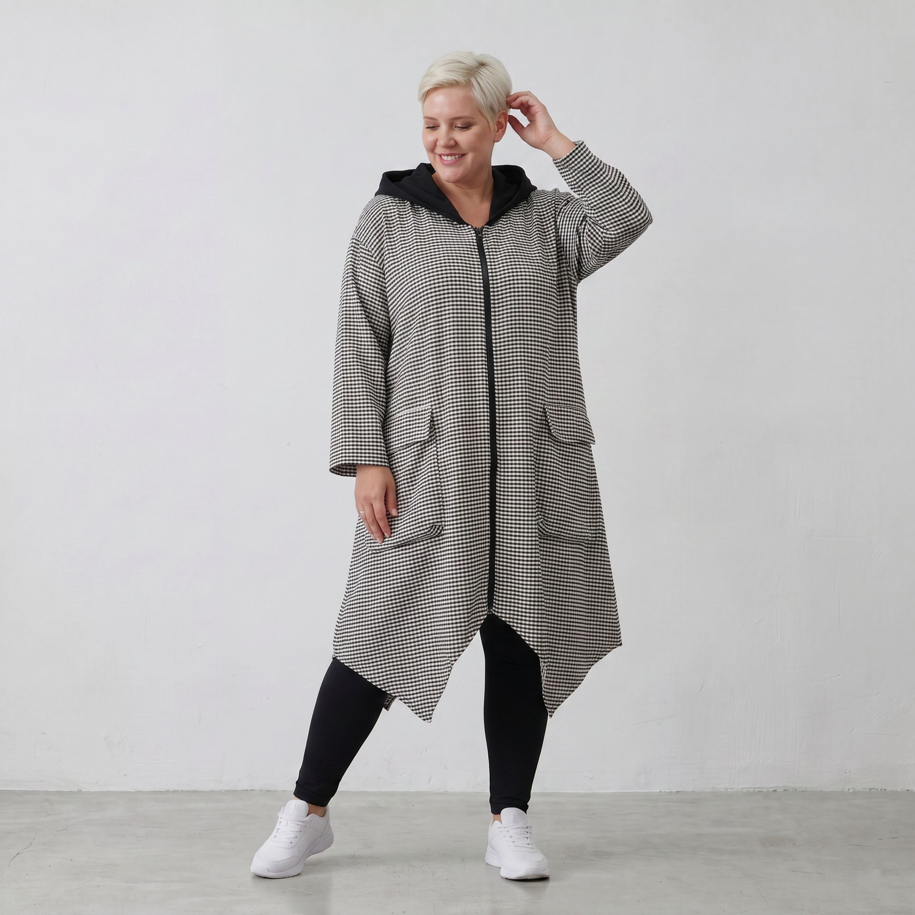 Leichter A-Linien-Mantel mit Kapuze im Crinkle-Look