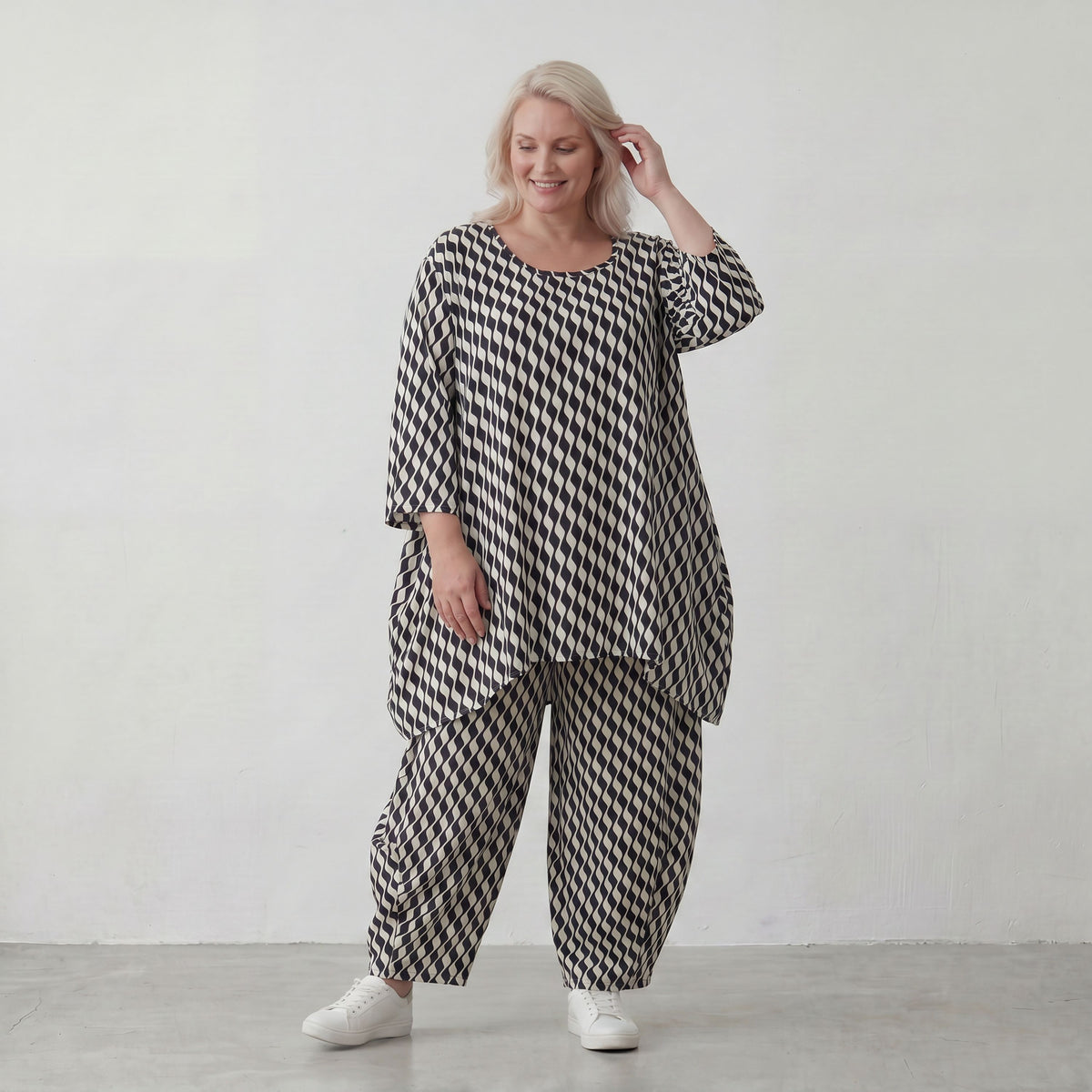AKH Fashion · Shirt · Hines · 593 · Waves