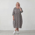 AKH Fashion · Kleid · Hines · 6698 · Waves