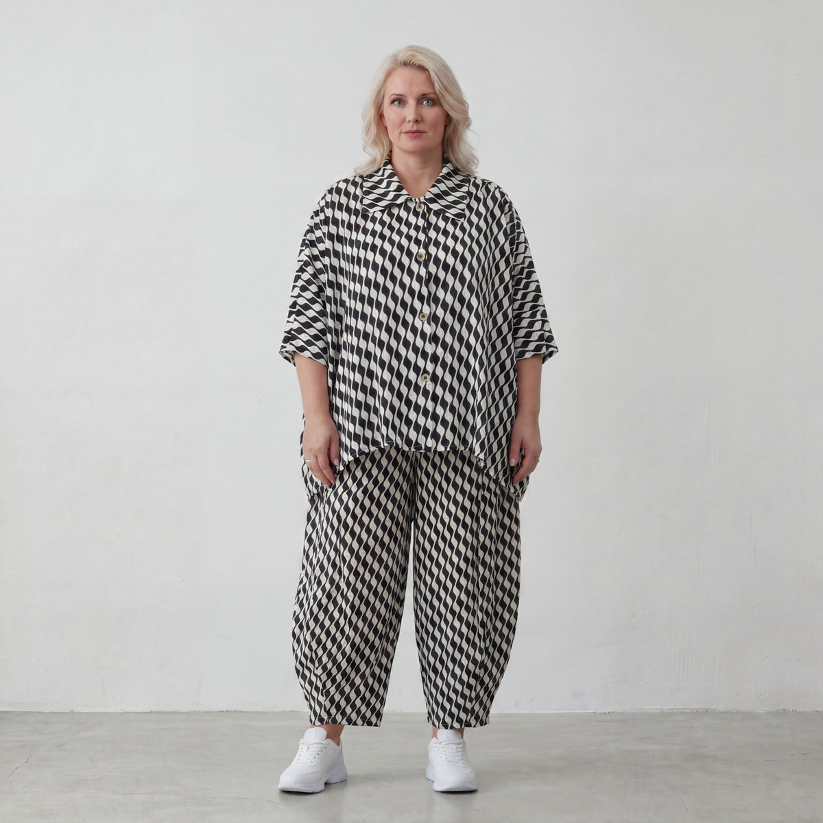 AKH Fashion · Bluse · Hines · 7092 · Waves
