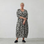 AKH 1926 dress, black and white