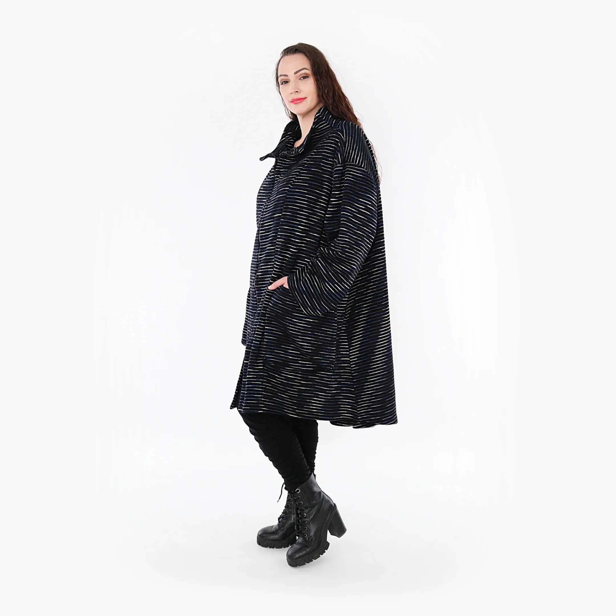 AKH Fashion Mantel 2276 Estelle, Schwarz/Blau/Weiß