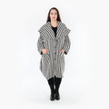 AKH Fashion Mantel 1776 Madeleine, Weiß/Schwarz
