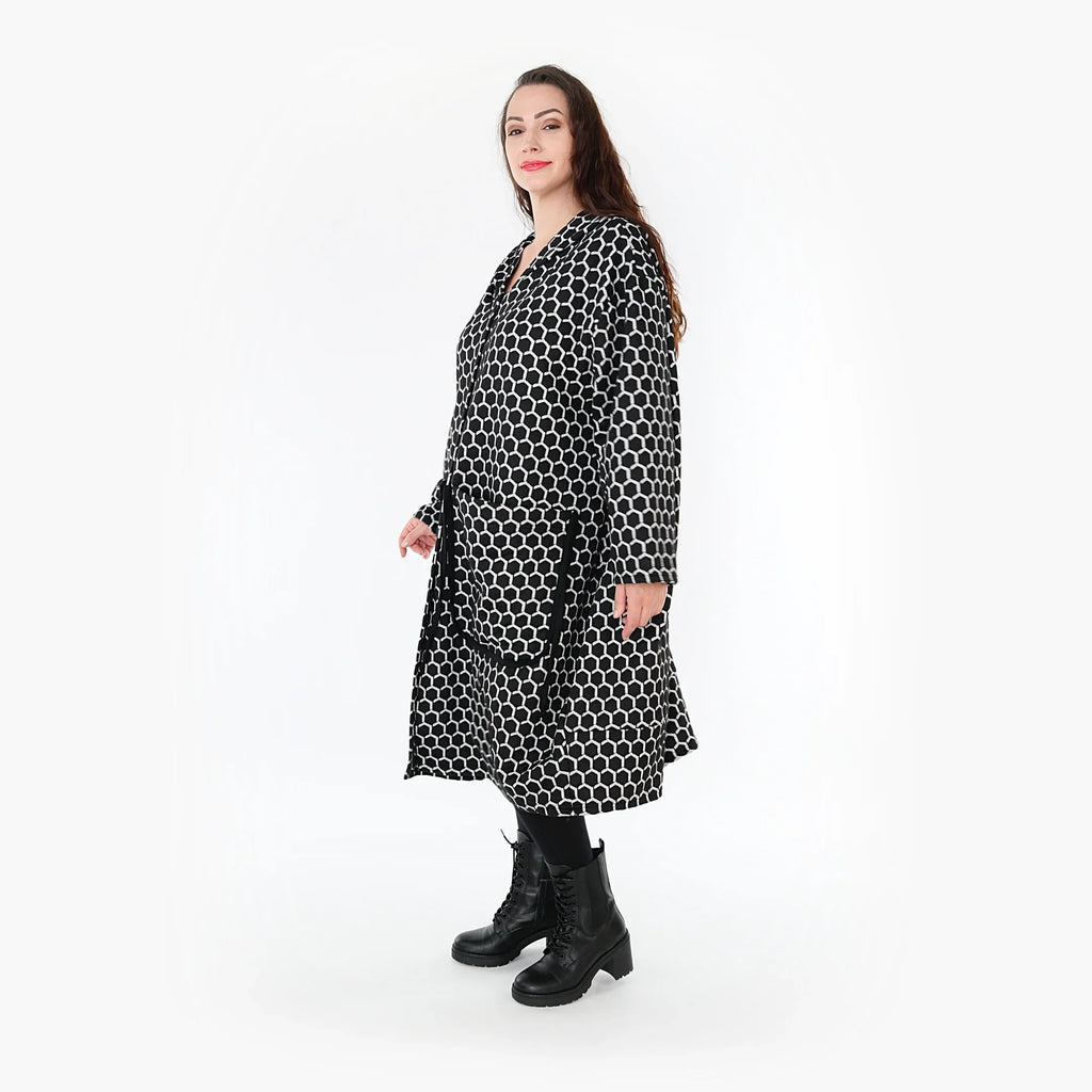 AKH 6986 Coat, Black and White