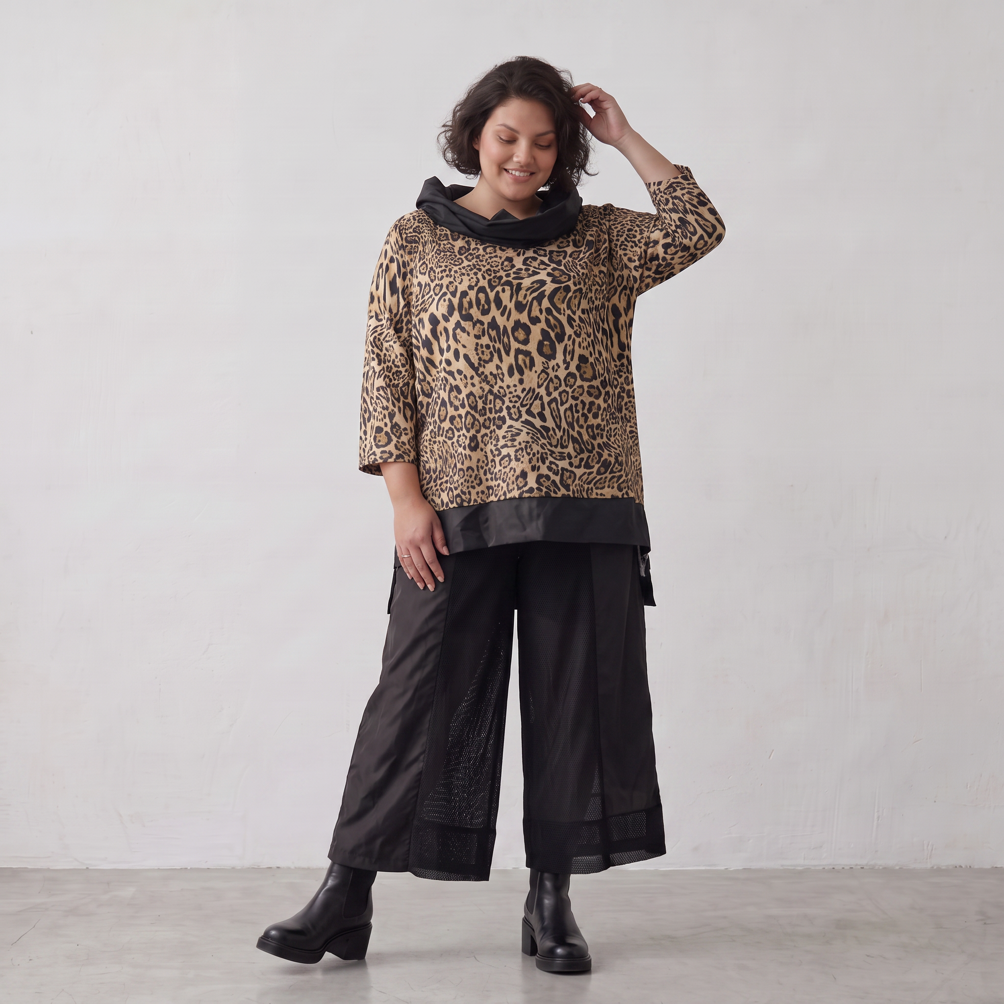 AKH Premium · Shirt · LeoVella · 2627 · LeoBrown