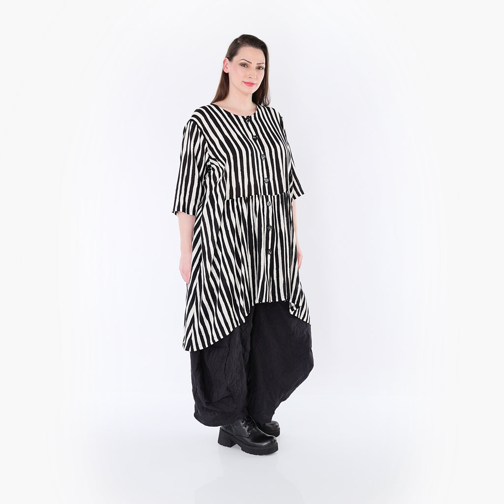 AKH Fashion 7200 Blouse, Black and White