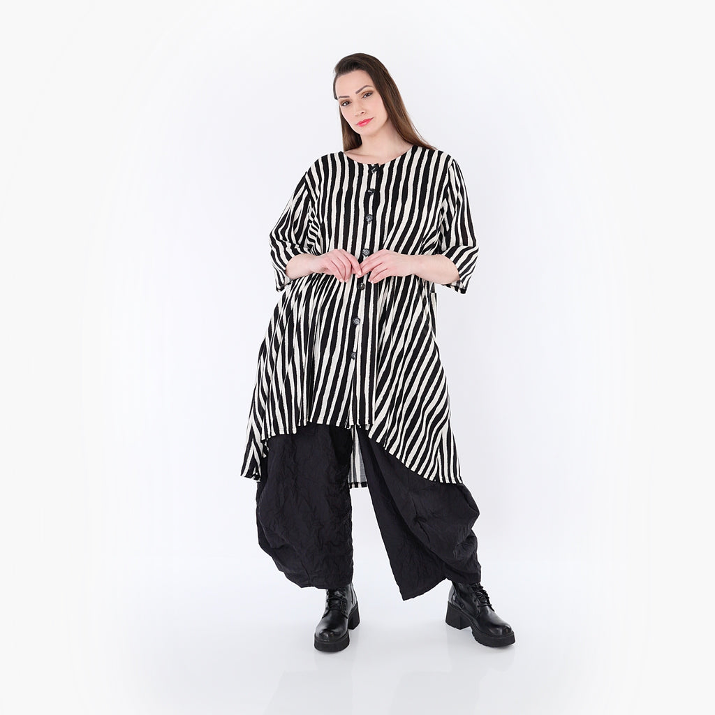 AKH Fashion 7200 Blouse, Black and White