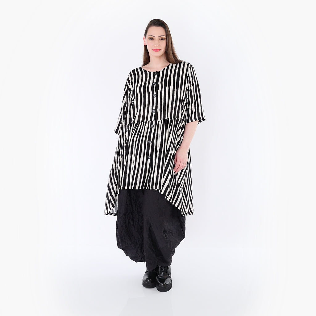 AKH Fashion 7200 Blouse, Black and White