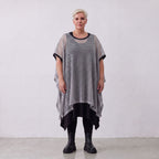 AKH Fashion · Laagjestop · Marie · 7100 · Grijs/Zwart