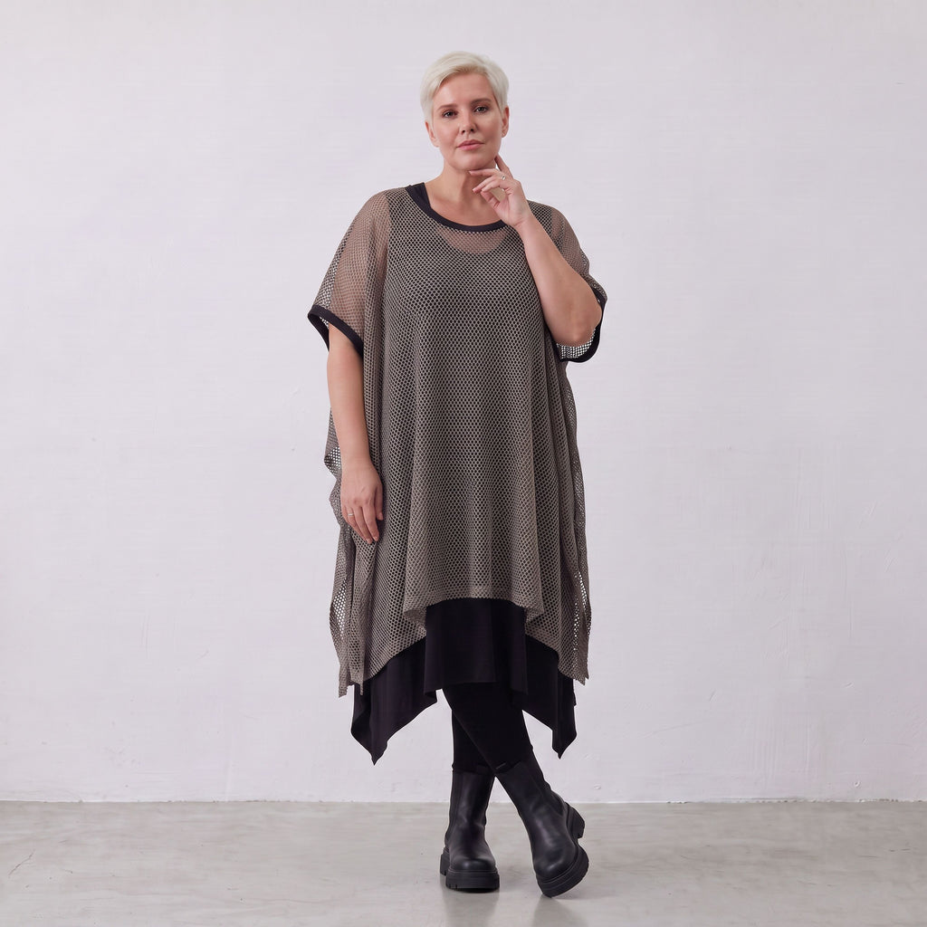 AKH Fashion · Laagjestop · Marie · 7100 · Taupe/Zwart