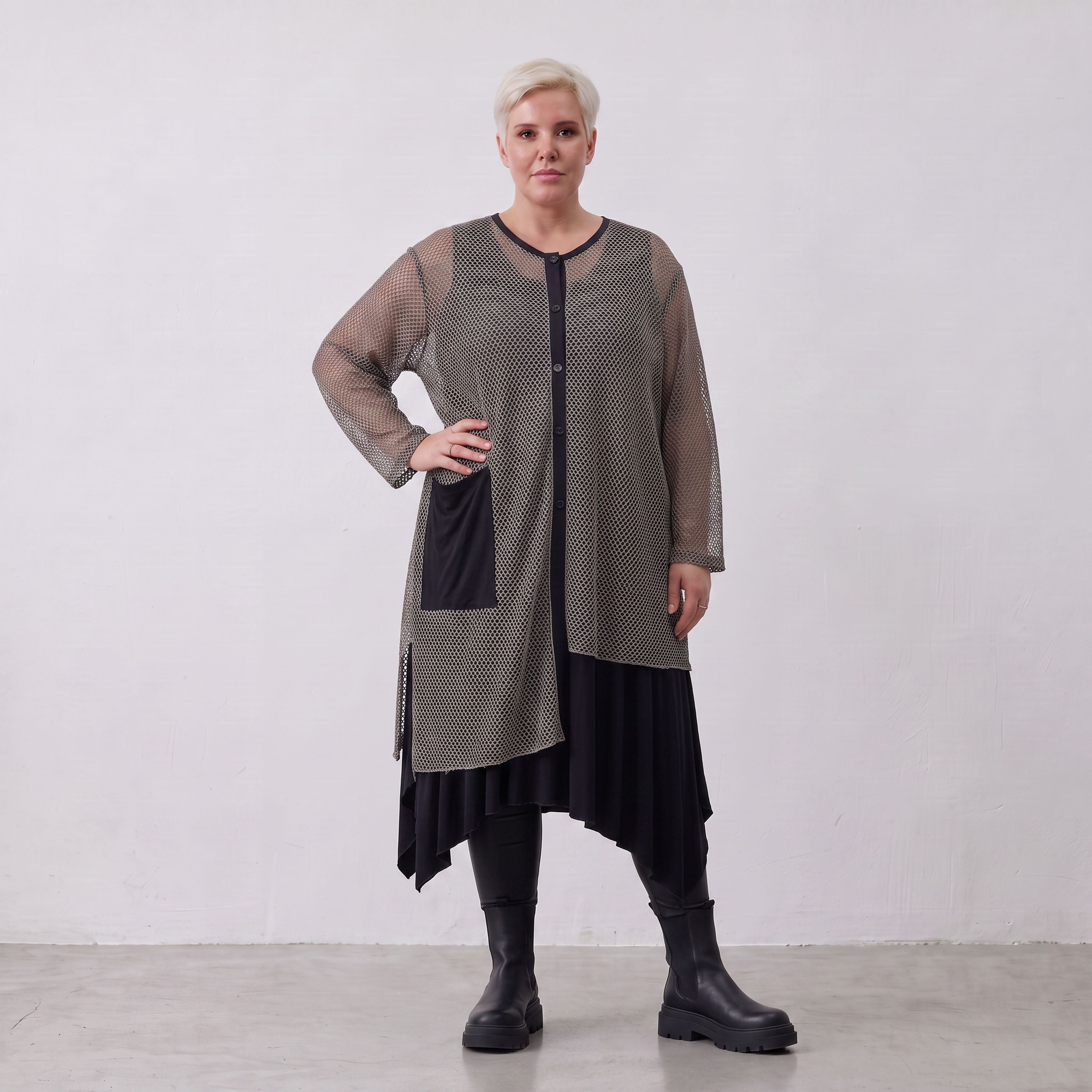 AKH Fashion · Blouse · Marie · 7101 · Taupe/Noir
