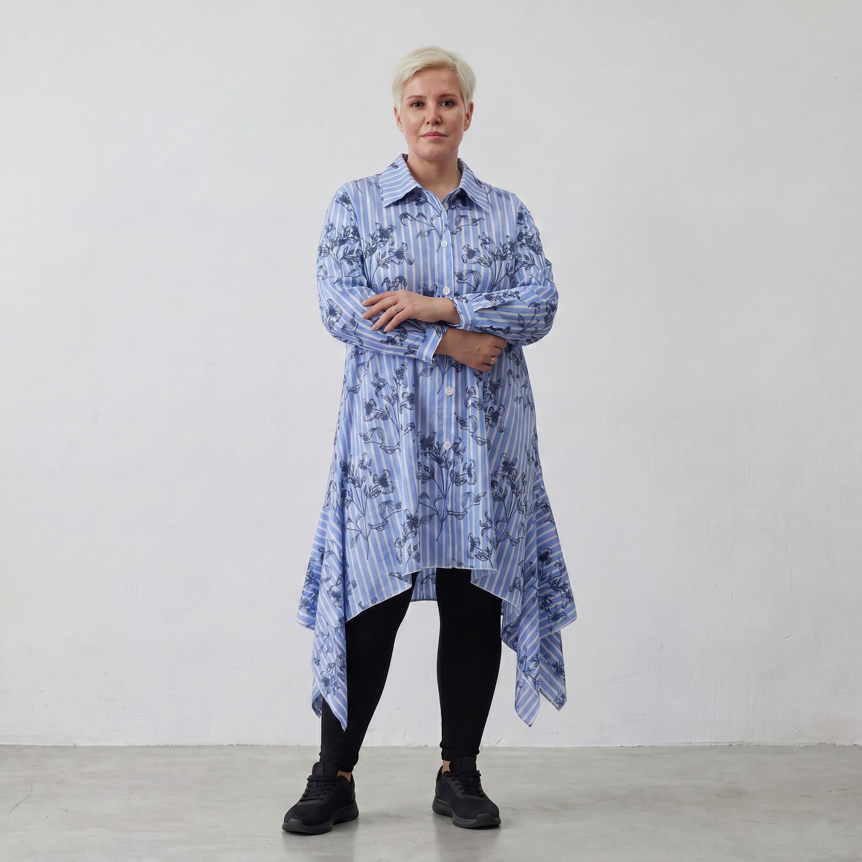 AKH Fashion Bluse 7238 Nehi, Blau-Weiß-Schwarz
