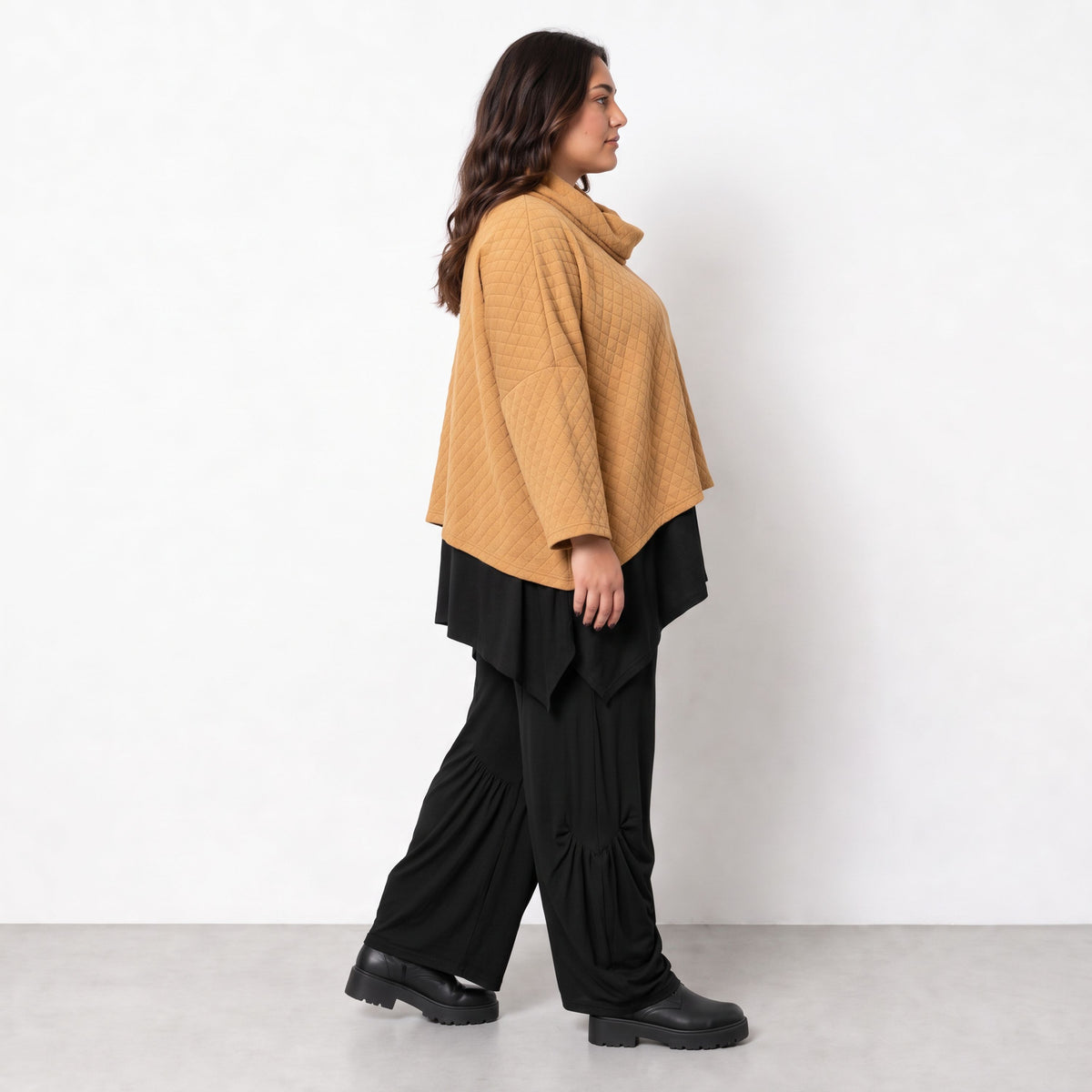 AKH Fashion · T-shirt · Nerva · 3019 · Camel