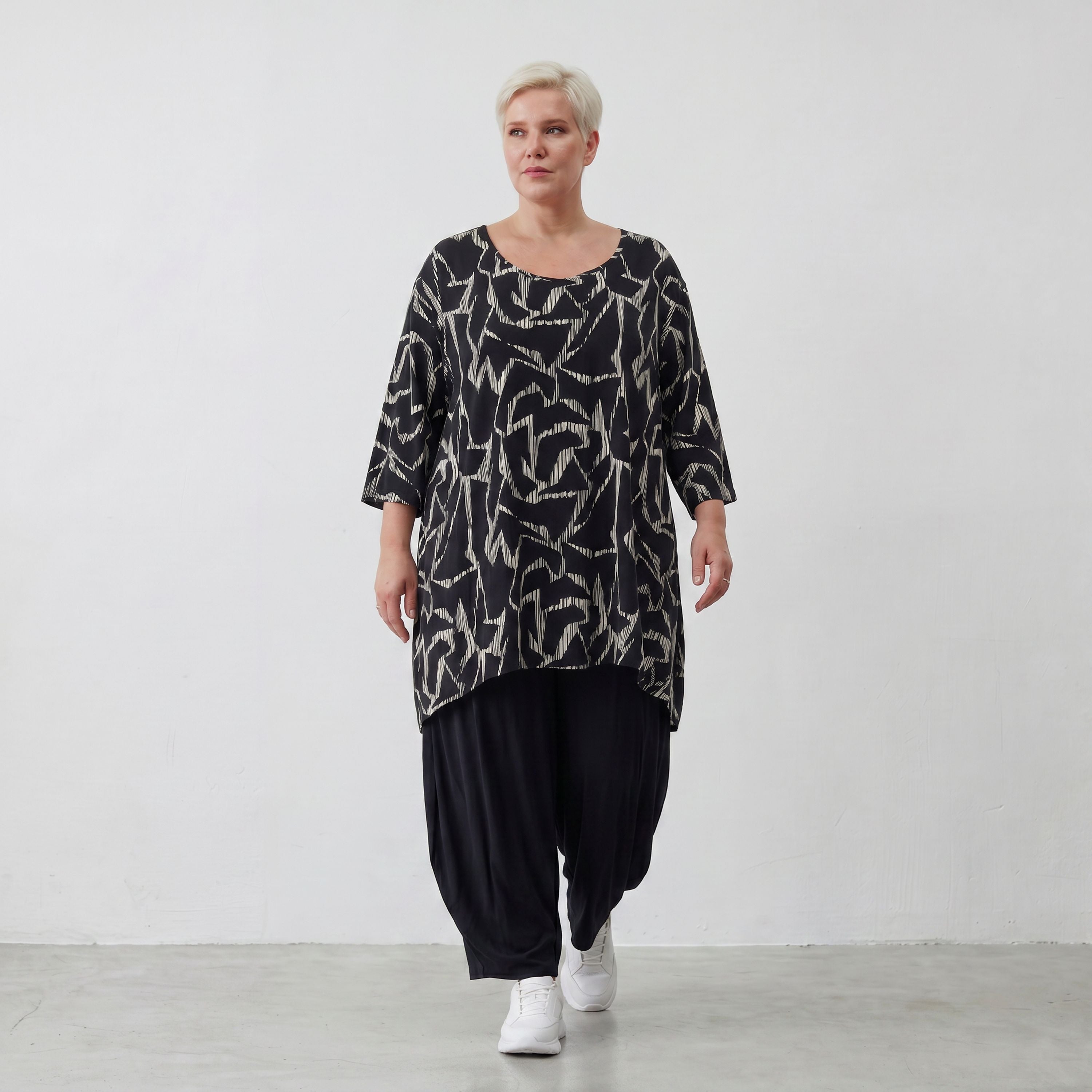 AKH Premium Shirt 593 Rythm, Schwarz-Weiß