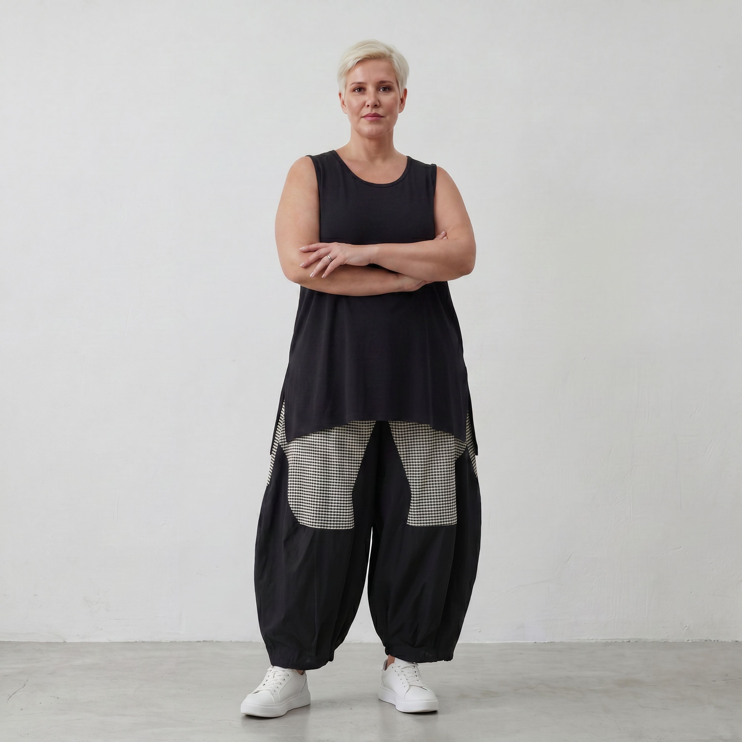 Luftige Ballon-Hose im Baggy Style aus Crinkle-Stoff