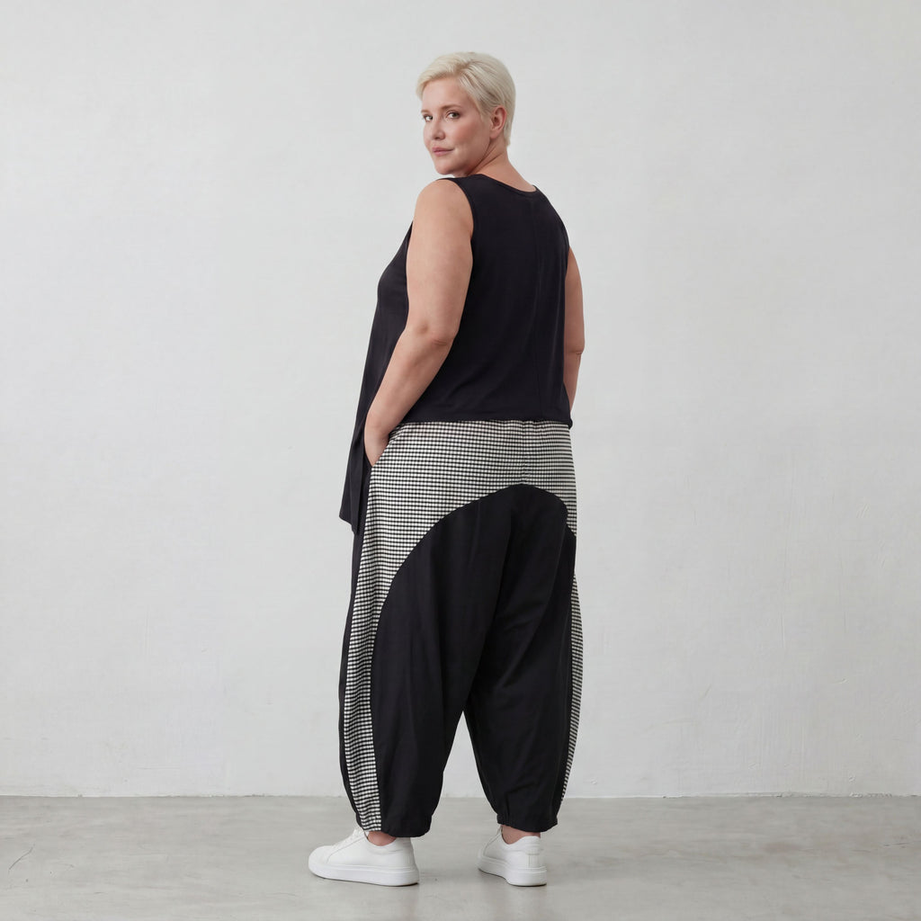 Luftige Ballon-Hose im Baggy Style aus Crinkle-Stoff