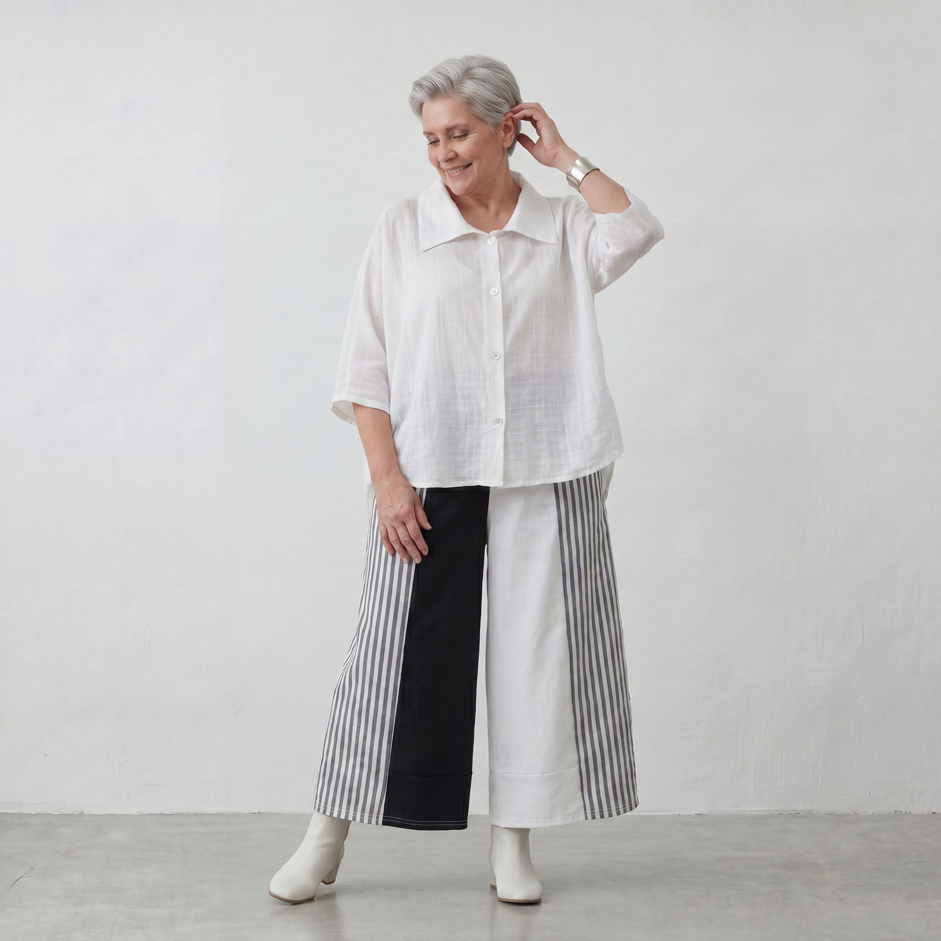 Luftige Damen-Bluse mit Hemdkragen aus feinem Baumwoll-Popeline
