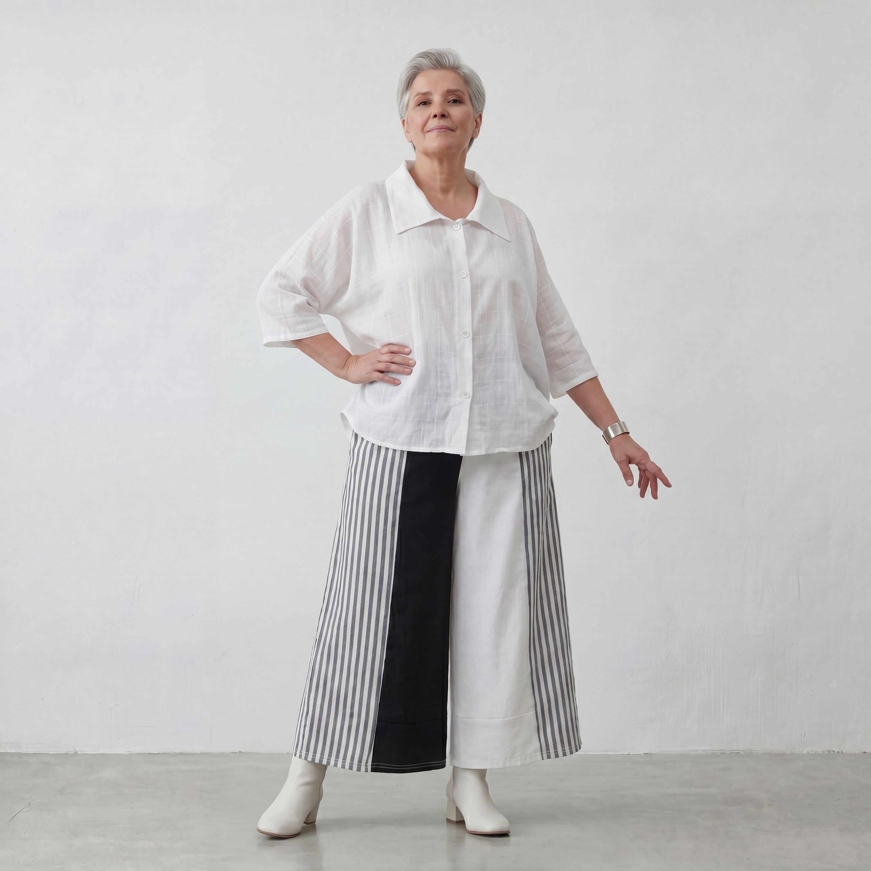 Luftige Damen-Bluse mit Hemdkragen aus feinem Baumwoll-Popeline