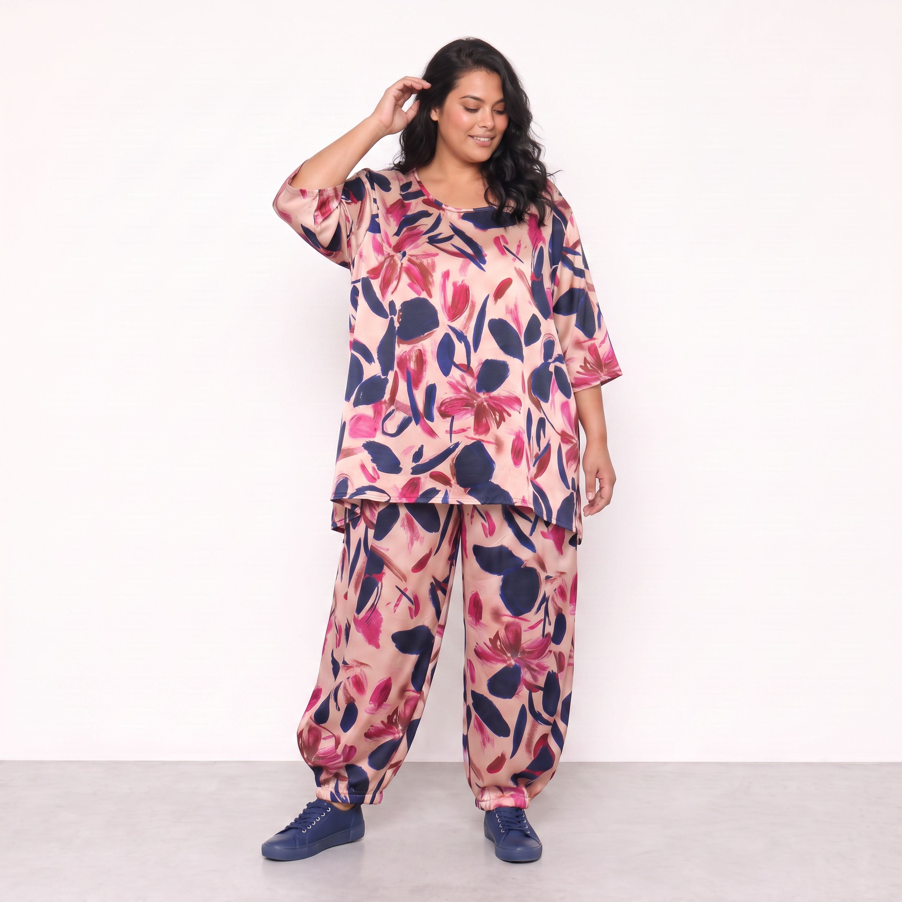 AKH Fashion · Shirt · RoseCanvas · 593 · RoseLove
