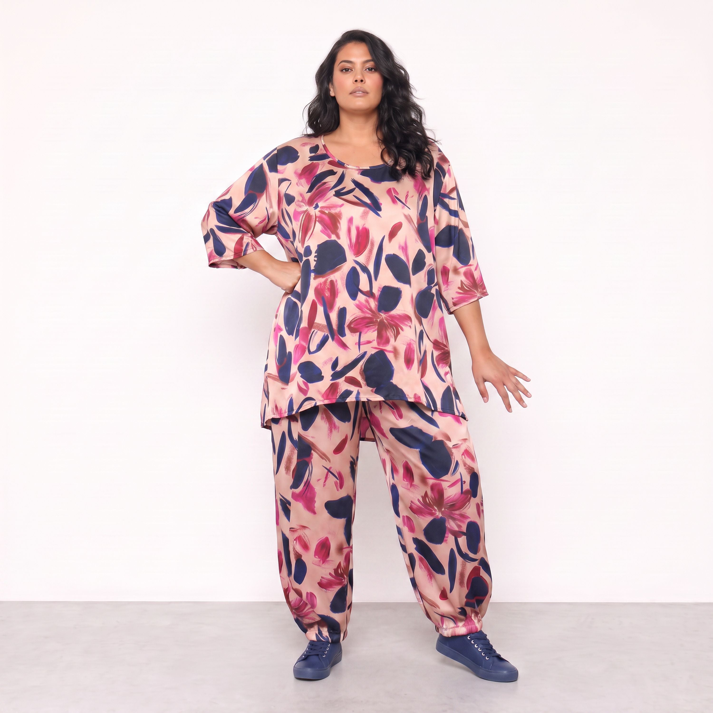 AKH Fashion · Shirt · RoseCanvas · 593 · RoseLove