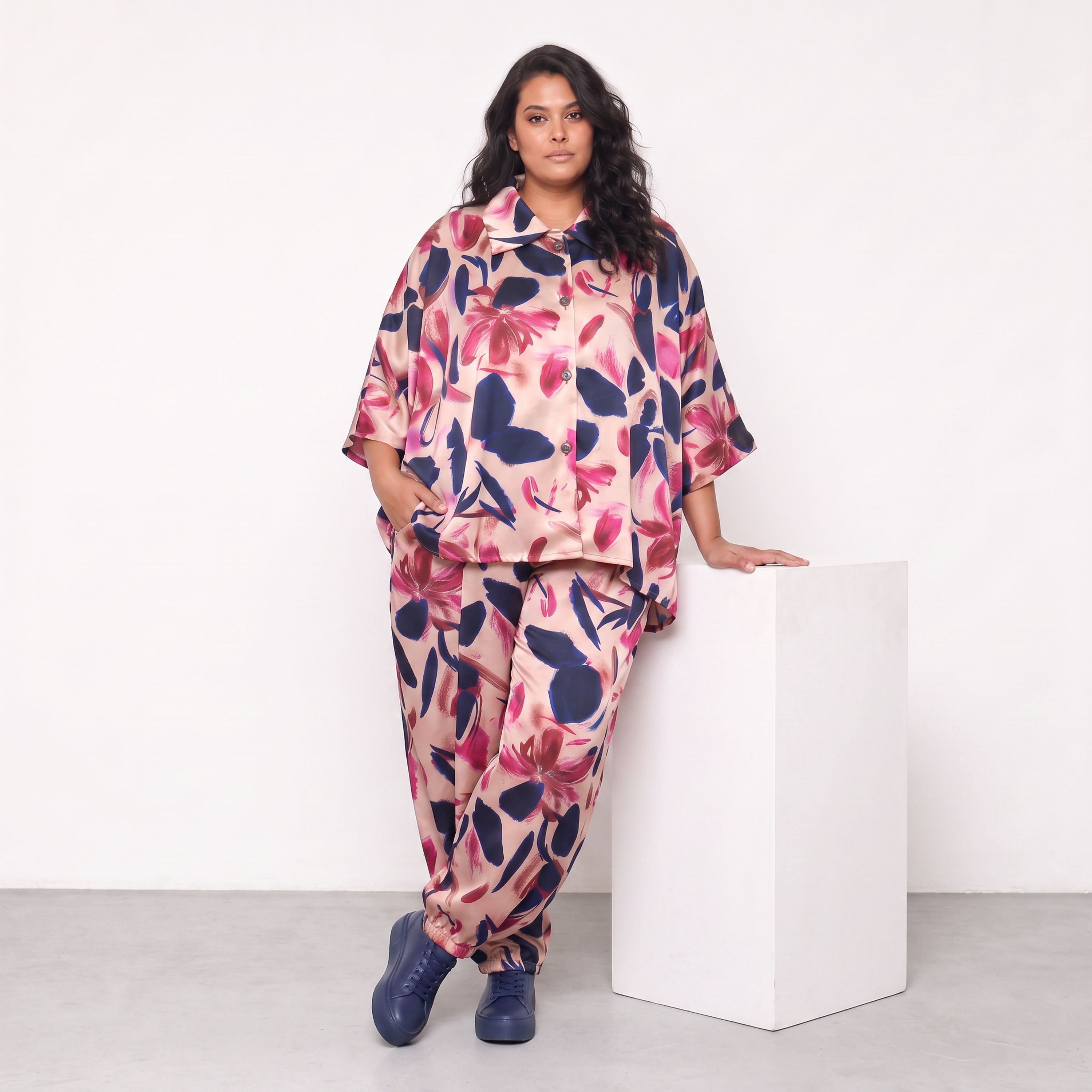 AKH Fashion · Blouse · RoseCanvas · 7092 · RoseLove
