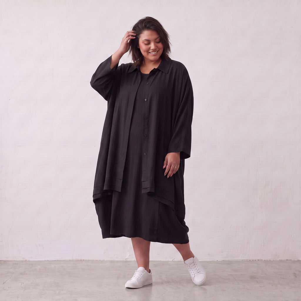 AKH Premium · Blouse · UrbanFlow · 7110 · UrbanBlack