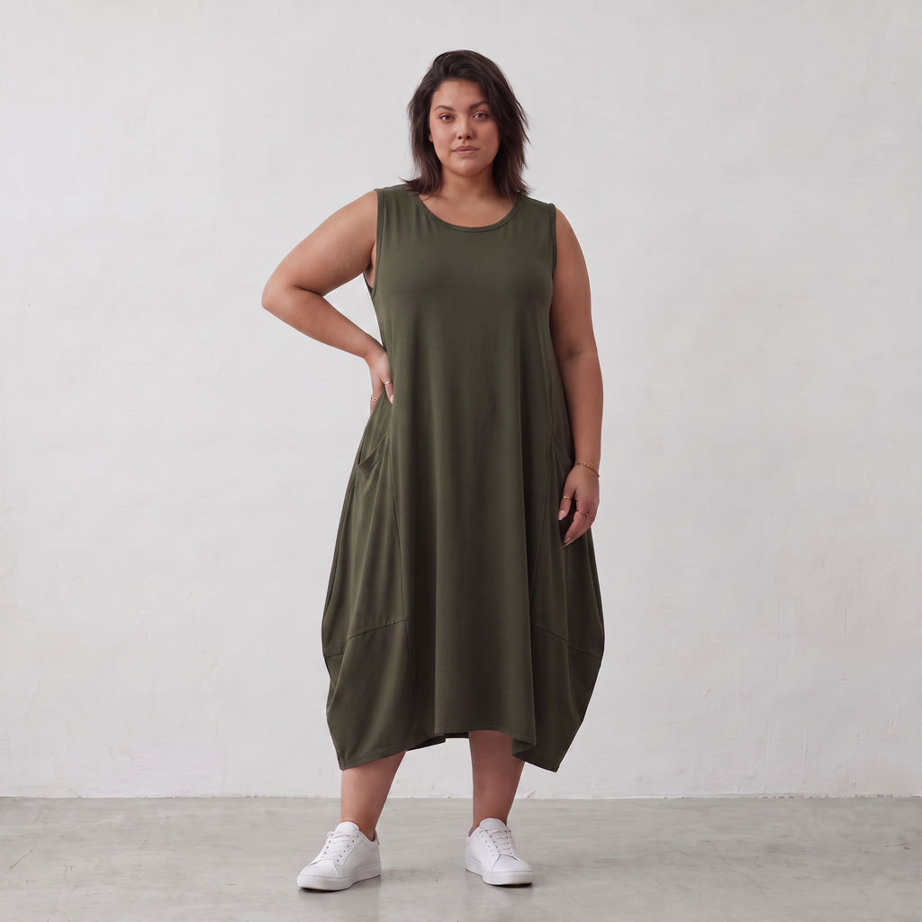 AKH Premium · Kleid · UrbanFlow · 7263 · UrbanKhaki