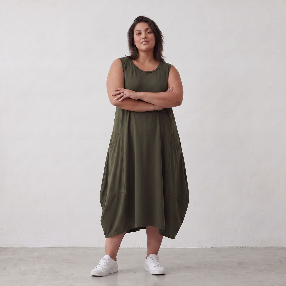 AKH Premium · Kleid · UrbanFlow · 7263 · UrbanKhaki