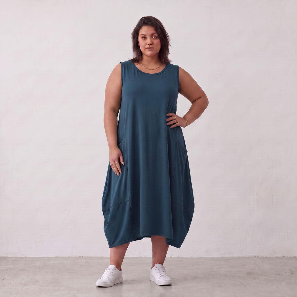 AKH Premium · Kleid · UrbanFlow · 7263 · UrbanPetrol