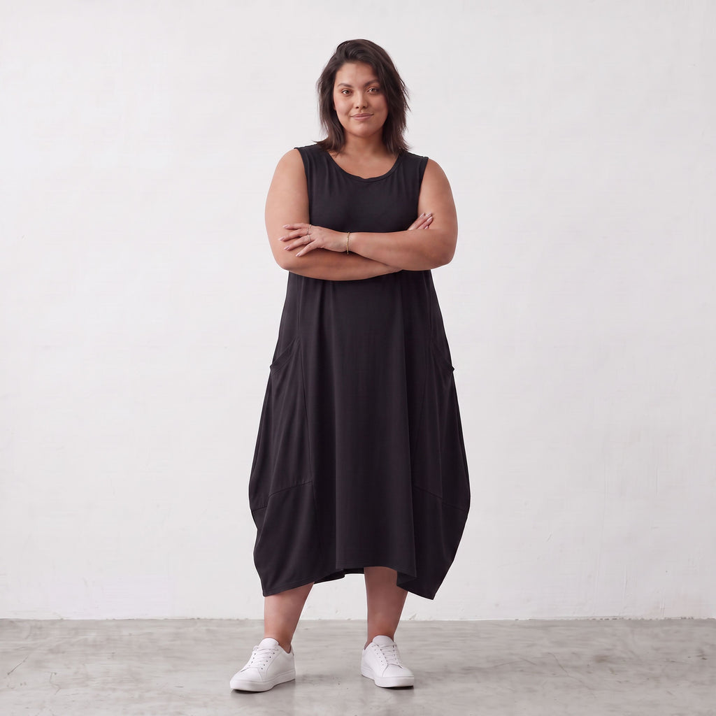 AKH Premium · Kleid · UrbanFlow · 7263 · UrbanBlack