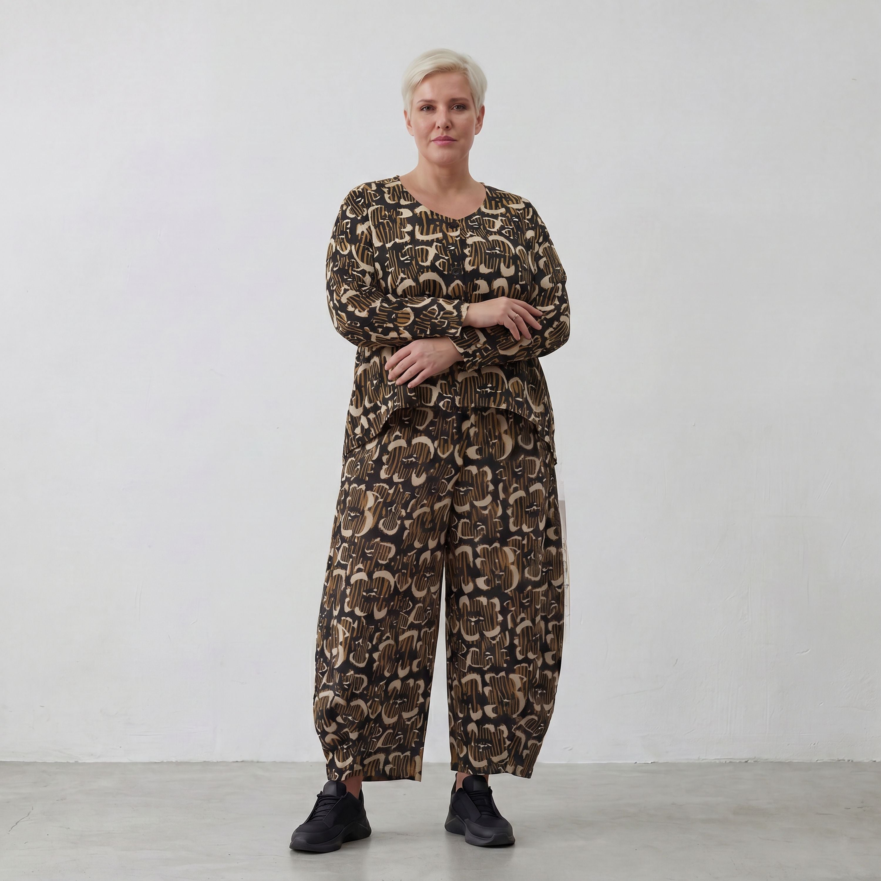 AKH Fashion 8069-UrbanSafari, Black-Sand-Beige