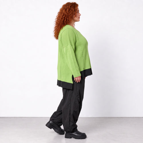 AKH Premium · Shirt · Warmella · 2627 · MatchaGreen